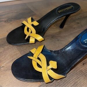 Michael Vivien- Snake heeled sandals​